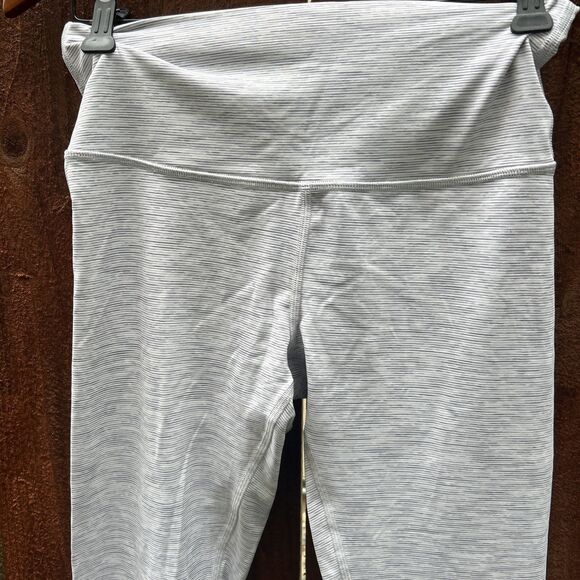 Lululemon x Peloton Womens 8 Wunder Under HR Tight 28" Wee Are From Space Gray - Picture 7 of 12